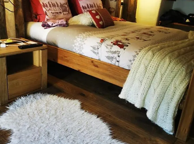 Maison Le Cler לינה וארוחת בוקר