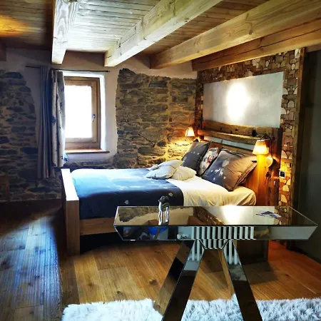 Maison Le Cler Nocleg ze śniadaniem 3*