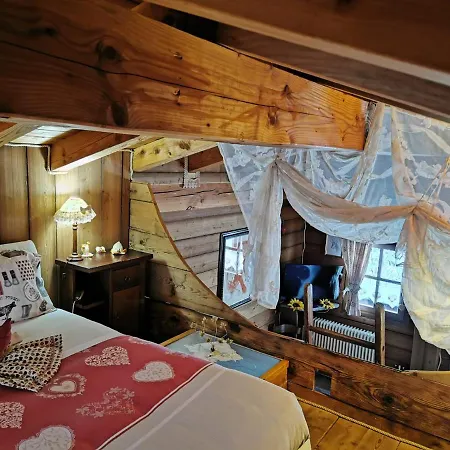 Nocleg ze śniadaniem Maison Le Cler Valtournenche